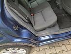 Ford Mondeo 2.0 Ghia - 14