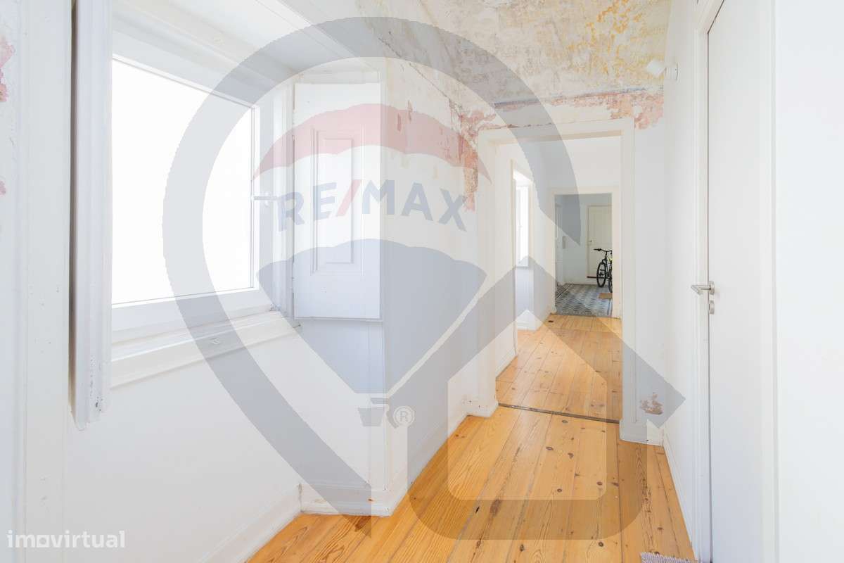 Prédio para Investimento no Centro Histórico de Évora-36