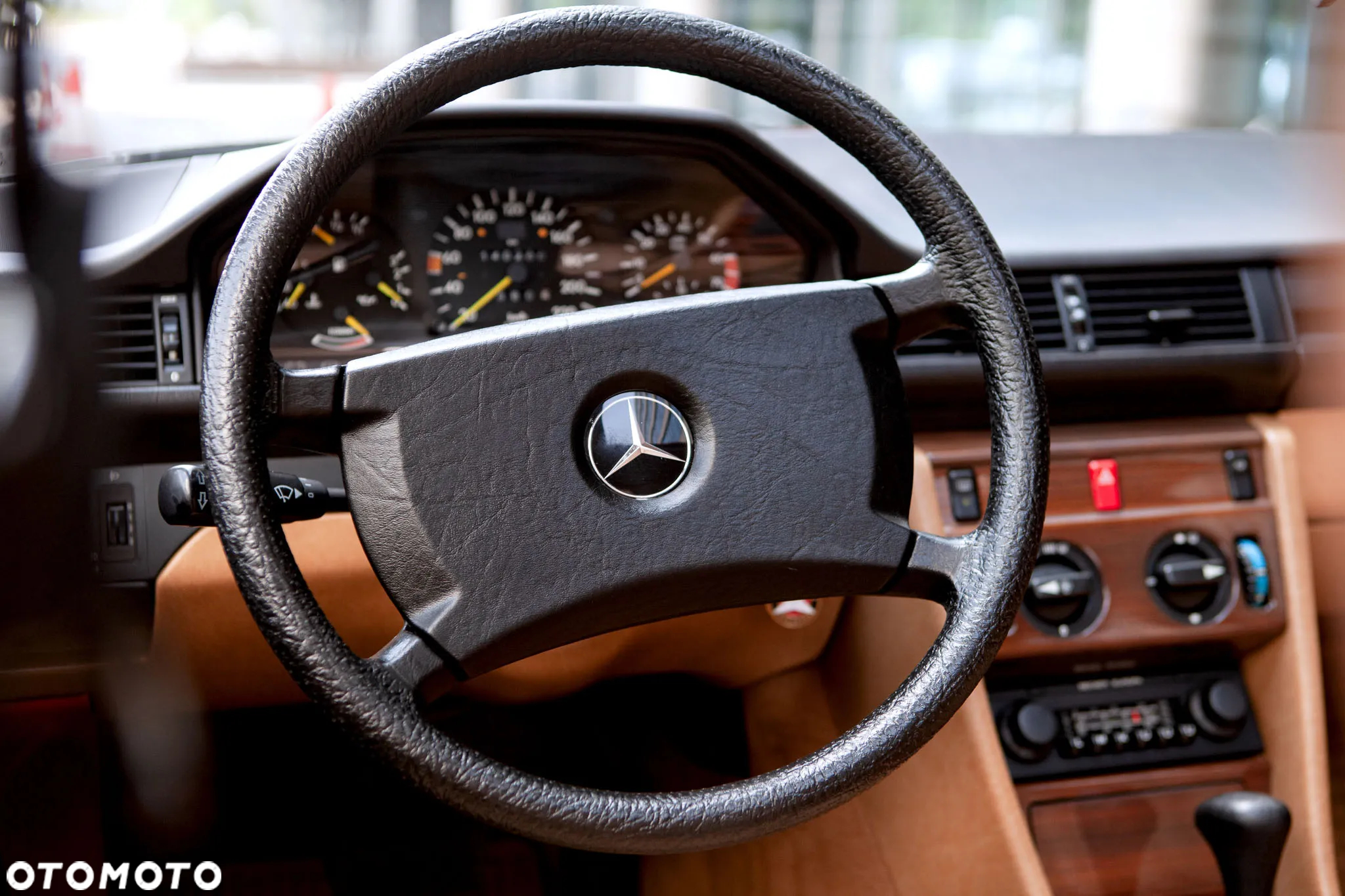 Mercedes-Benz W124 (1984-1993) - 17