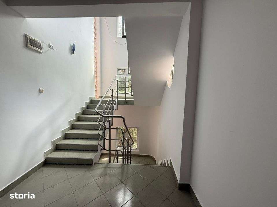 Cladire 30 camere Hotel Clinica Spital Azil Plumbuita Colentina-9