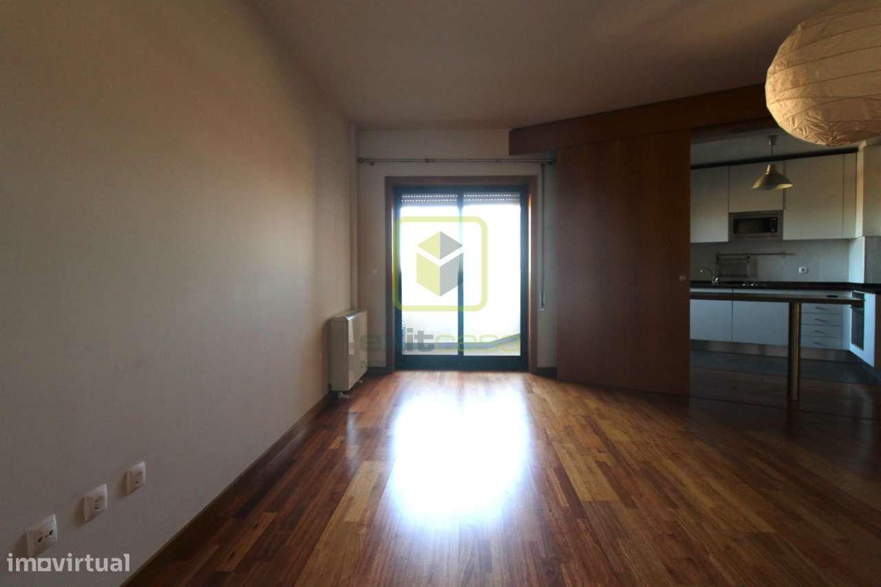 Apartamento T2 para Arrendamento - Grande imagem: 3/21