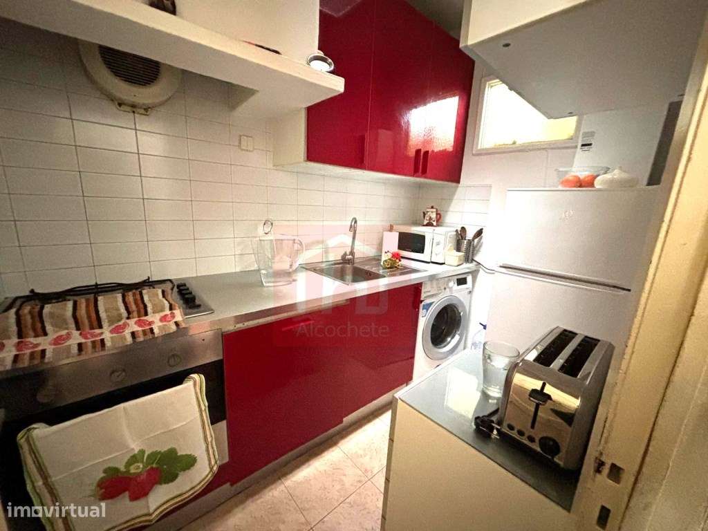 Moradia T1 no centro histórico de Alcochete-6