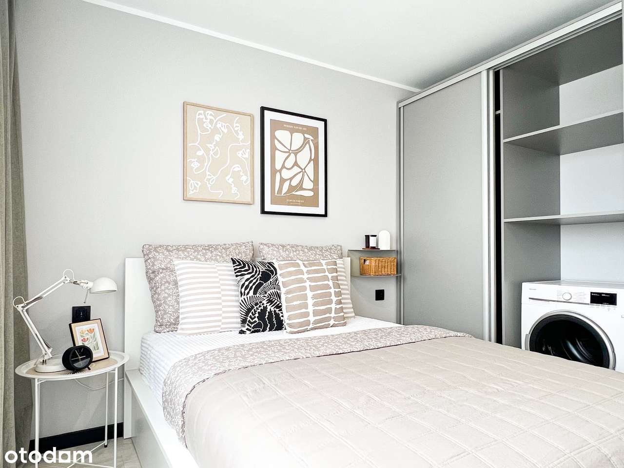 Komfortowe, całkowicie wyremontowane, 2 pok. z balkonem i wyposażeniem - Pełny obrazek: 3/16