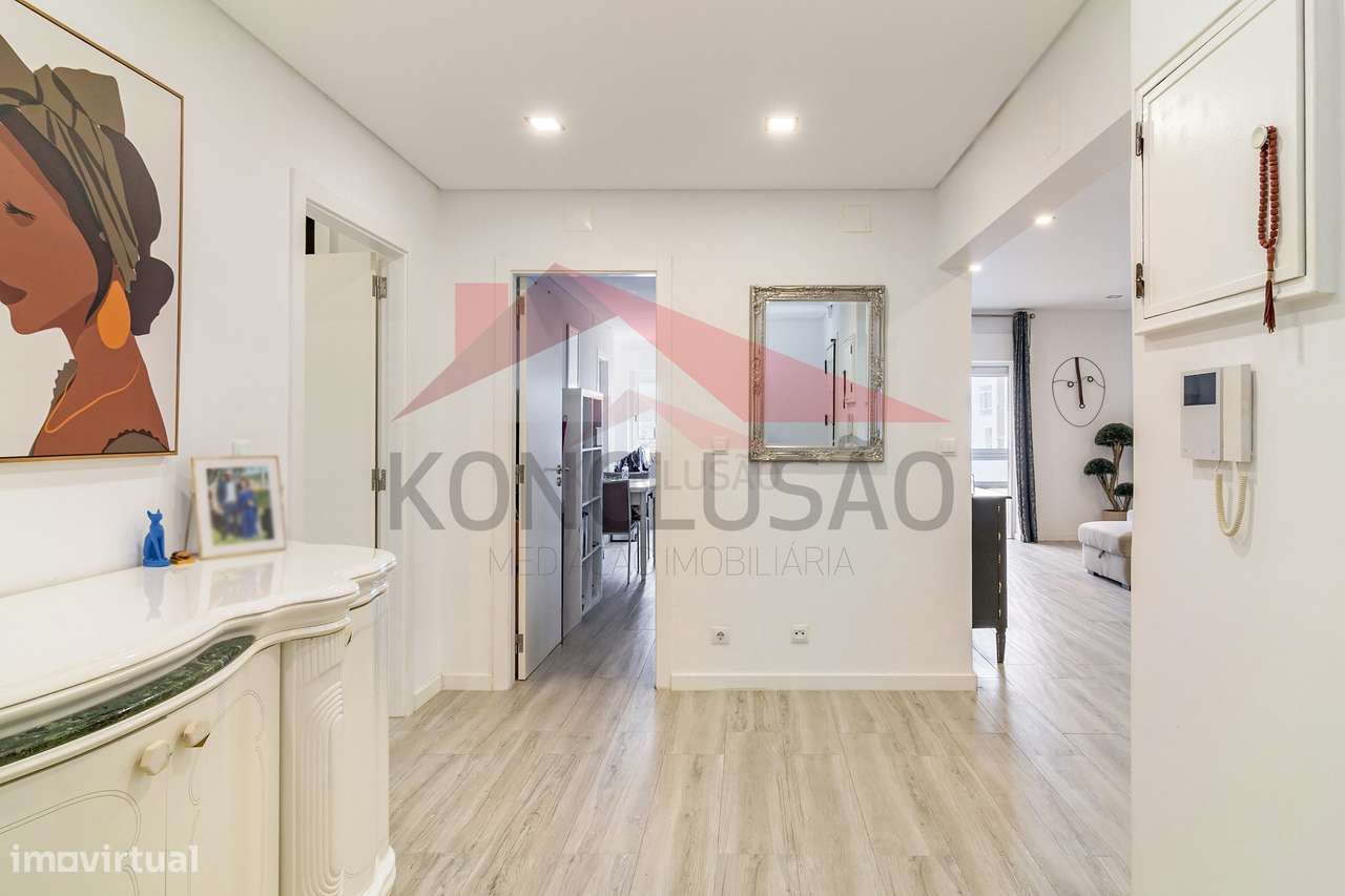 """Apartamento T4 Remodelado com Vista Panorâmica para o Rio Tejo -...-9