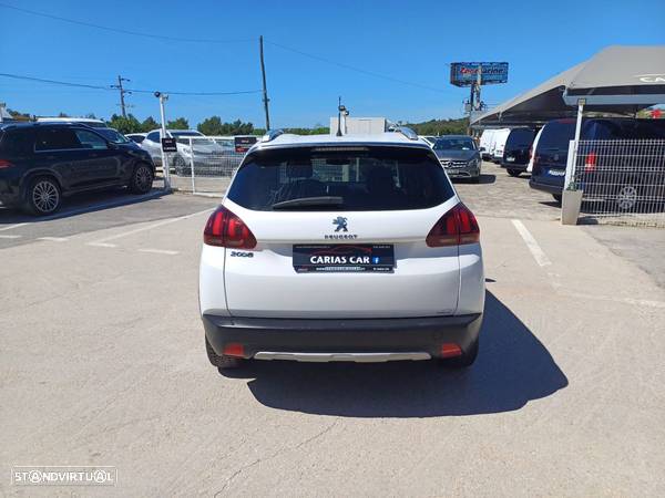 Peugeot 2008 1.6 BlueHDi Style - 4