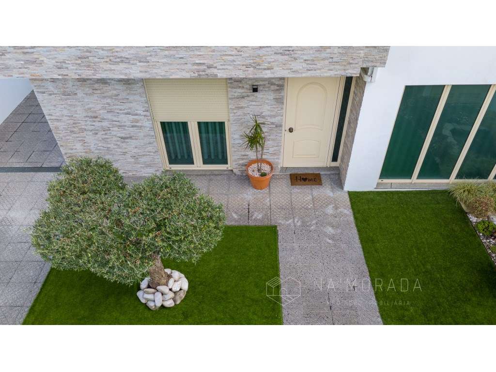 Moradia geminada T3 em São João de Ver - Áreas diferenciadas-38