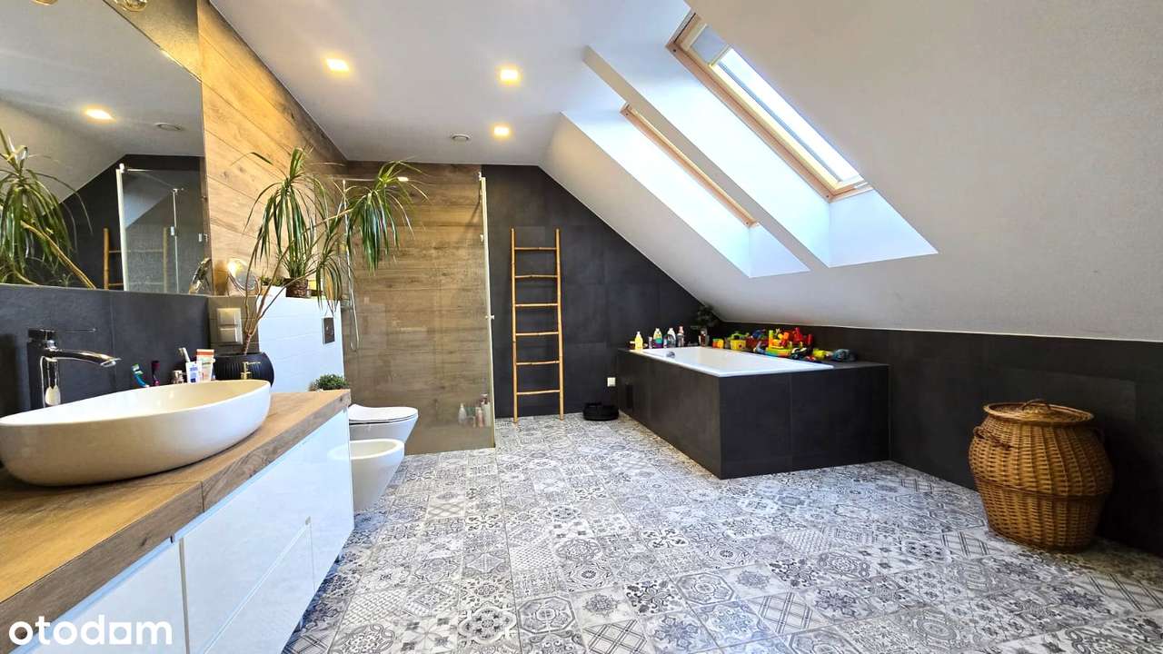 NOWY RODZINNY DOM k. Oławy-15