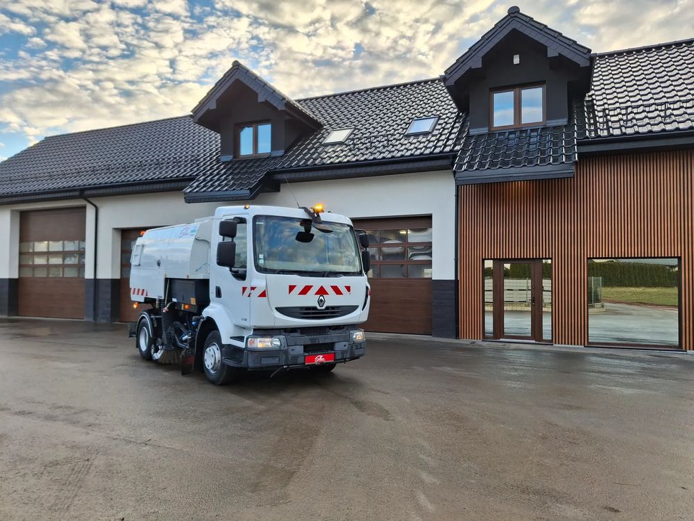 Renault Midlum 2013