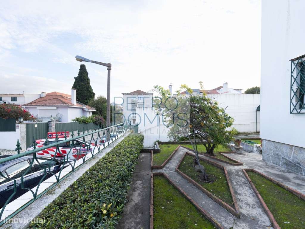 MORADIA GEMINADA À VENDA EM ALVALADE - EXCELENTE OPORTUNIDADE - Grande imagem: 4/21