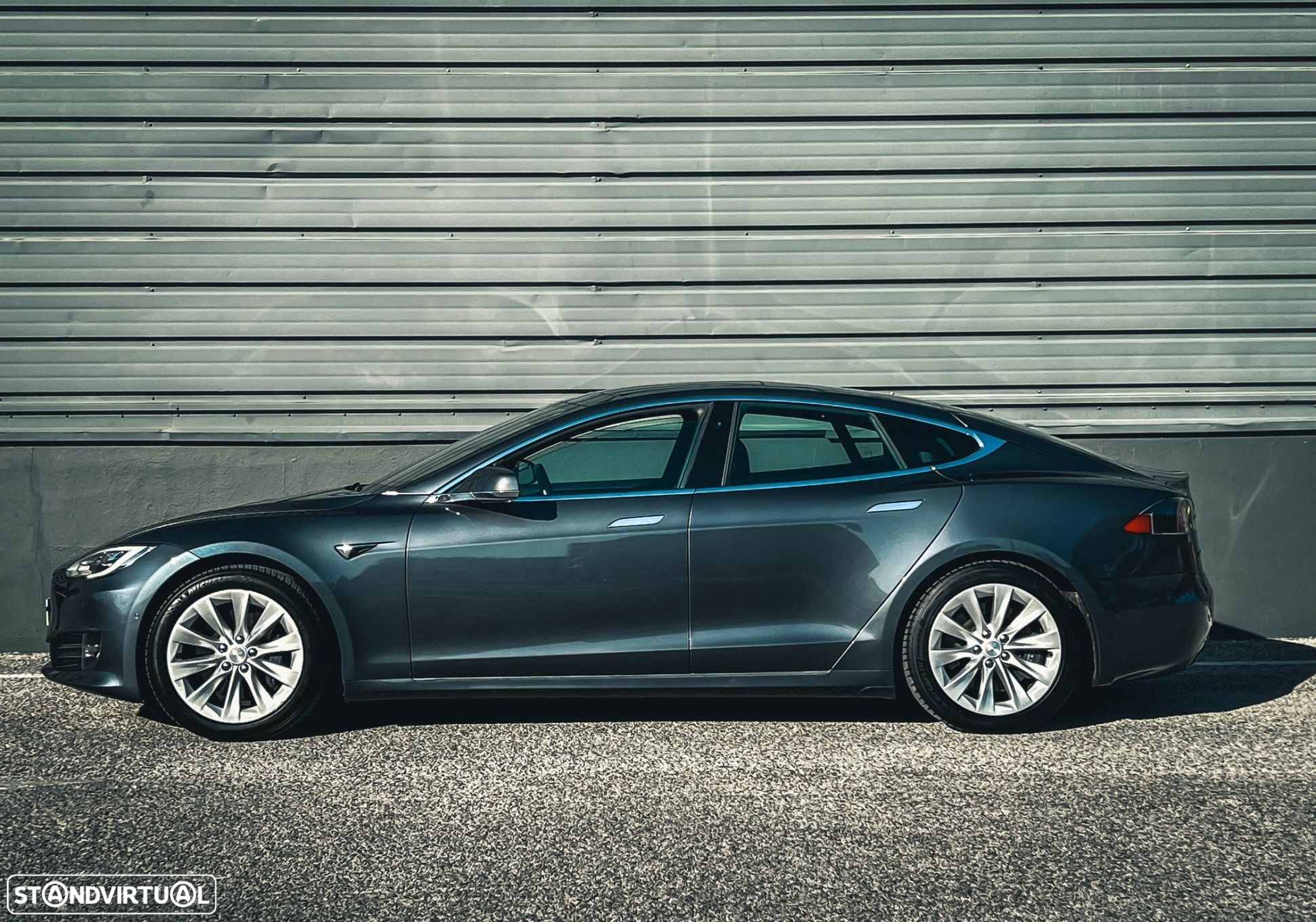 Tesla Model S 75D - 5