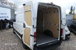 Volkswagen CRAFTER - 8