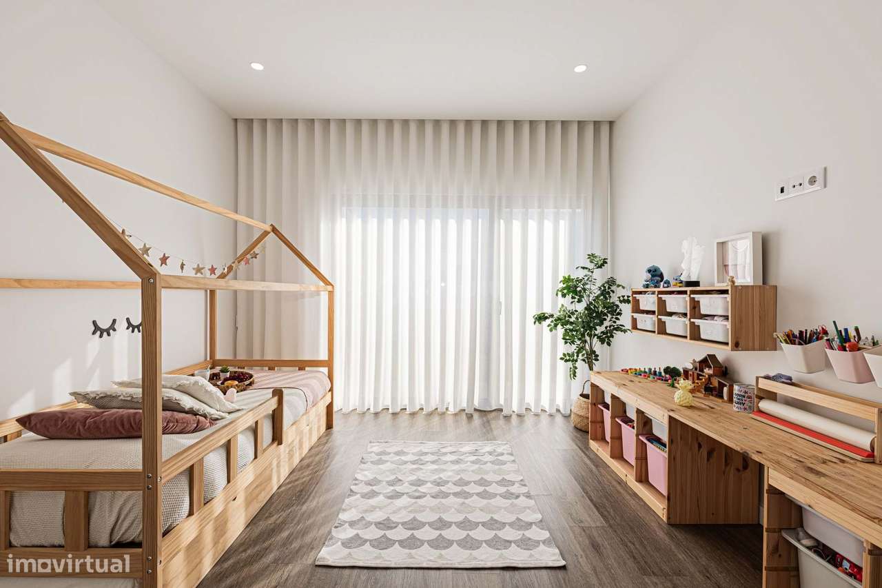 Moradia Térrea T3 c/piscina, lote de 474m² - Única na Caparica-31