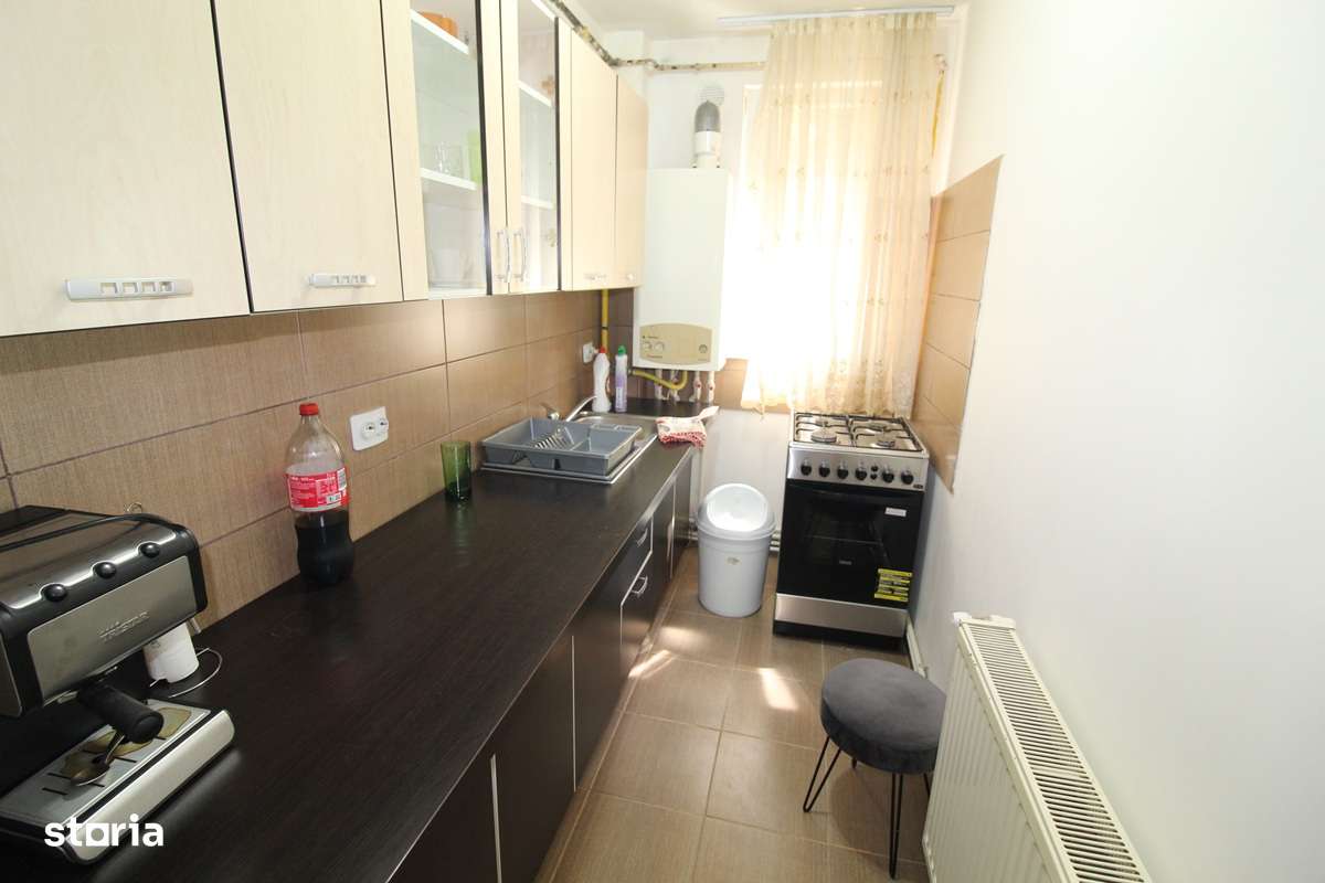 Vând apartament 3 camere în Hunedoara, zona M6-Profi City, et. 1 - Imagine principală: 4/9