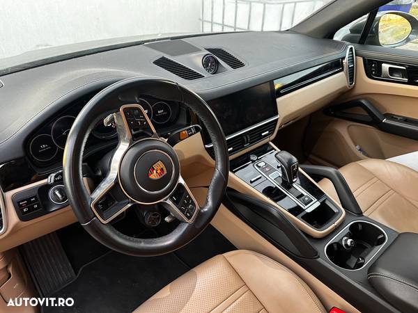 Porsche Cayenne Coupe S Tiptronic S - 3