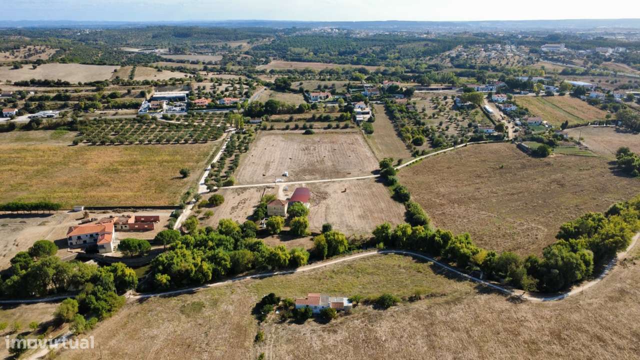 Quintinha da Ilha, Torres Novas, Junto ao Rio Almonda - Grande imagem: 4/49