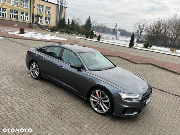 Audi S6 - 6