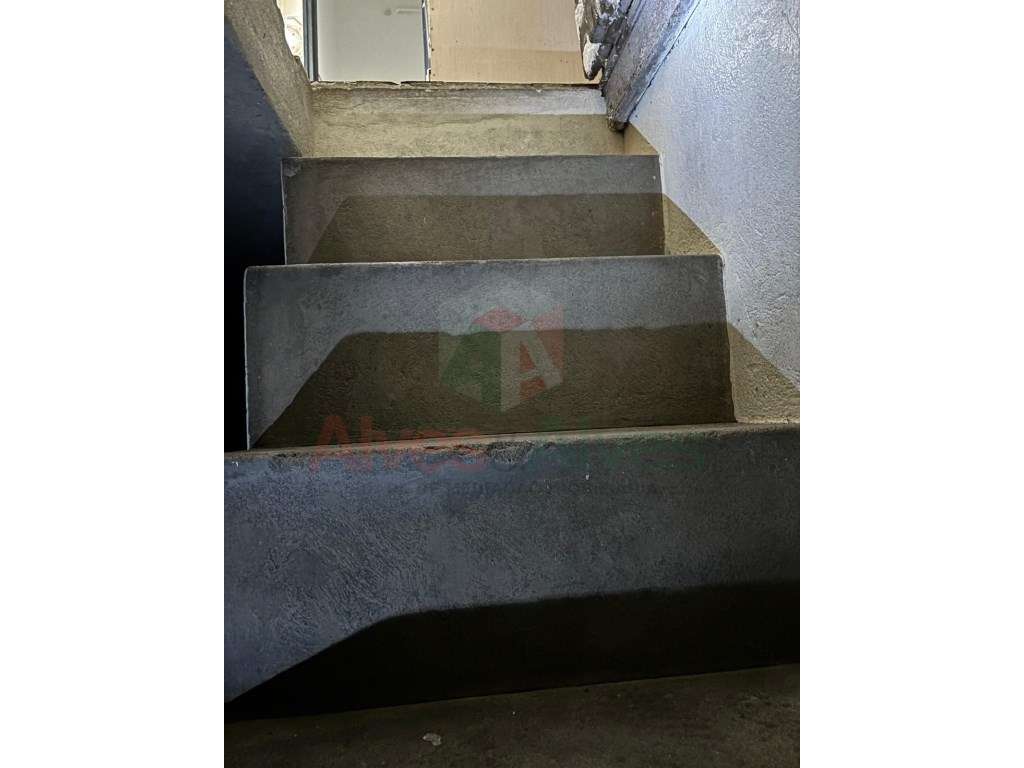 Loja no Porto para Venda-7