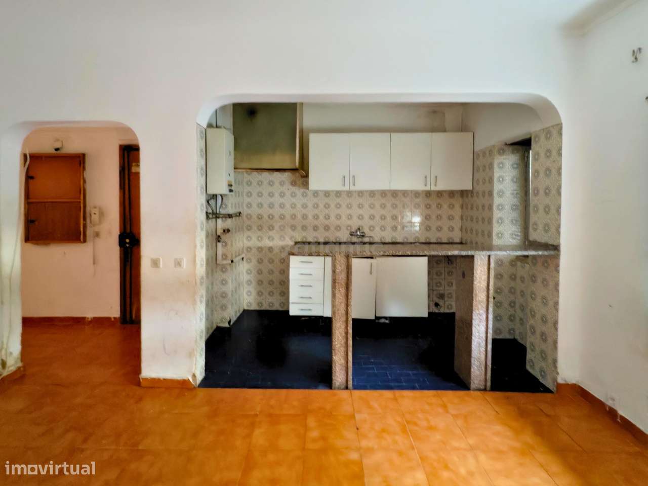 Apartamento para remodelação total na Buraca - Grande imagem: 4/25