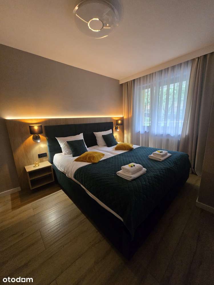 Apartament komercyjny z balkonem i garażem – další