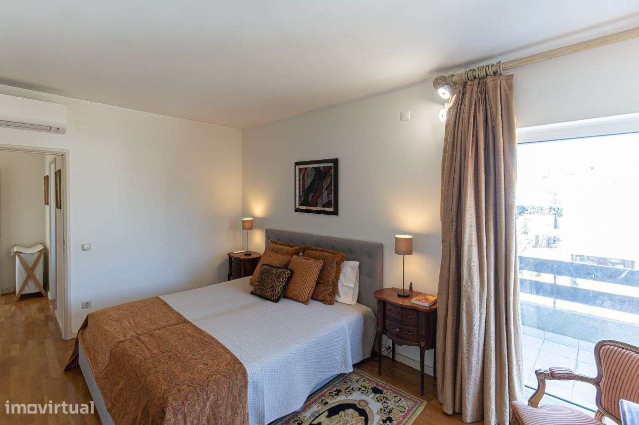 Moradia totalmente remodelada na melhor zona das Antas-27