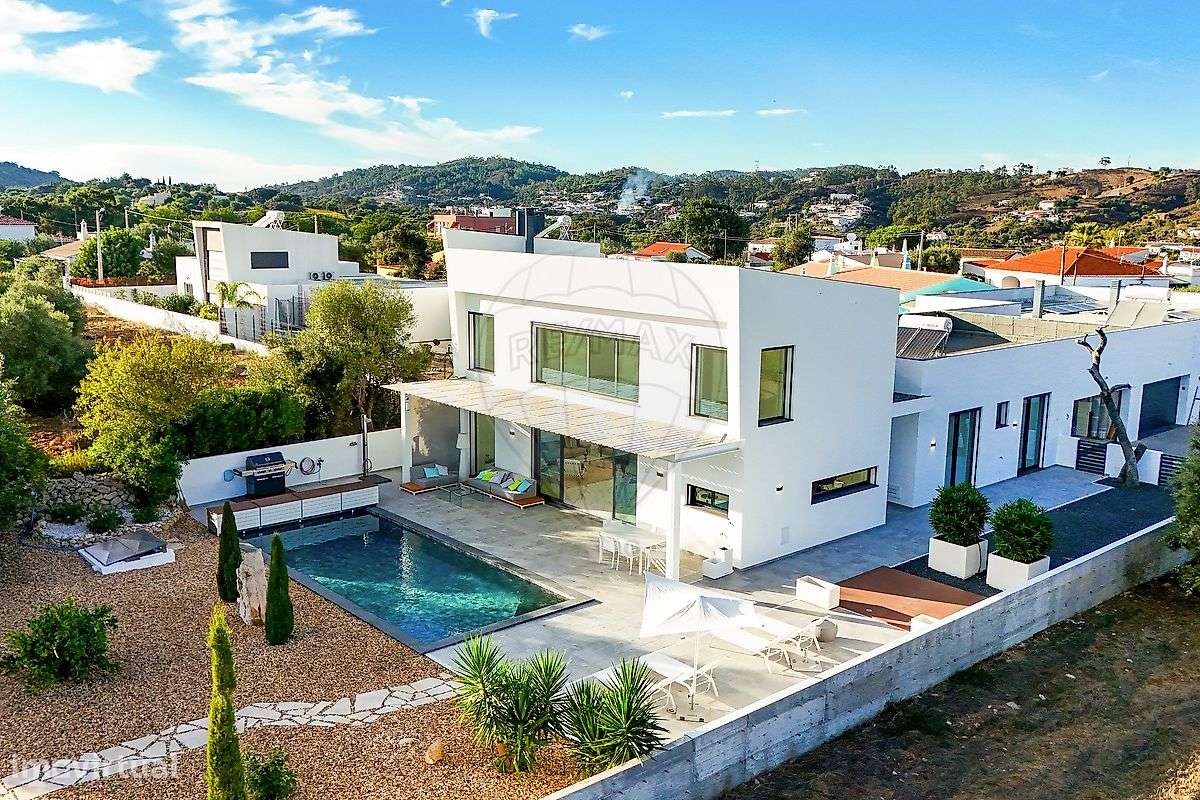 Moradia T4 para venda-31