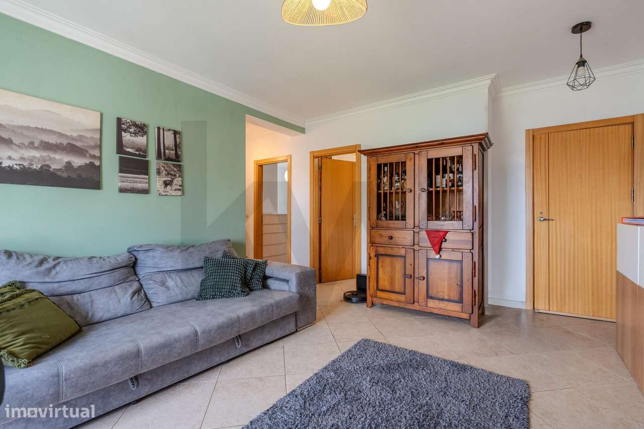 Apartamento T2 à venda na Quinta do Conde - Grande imagem: 4/25