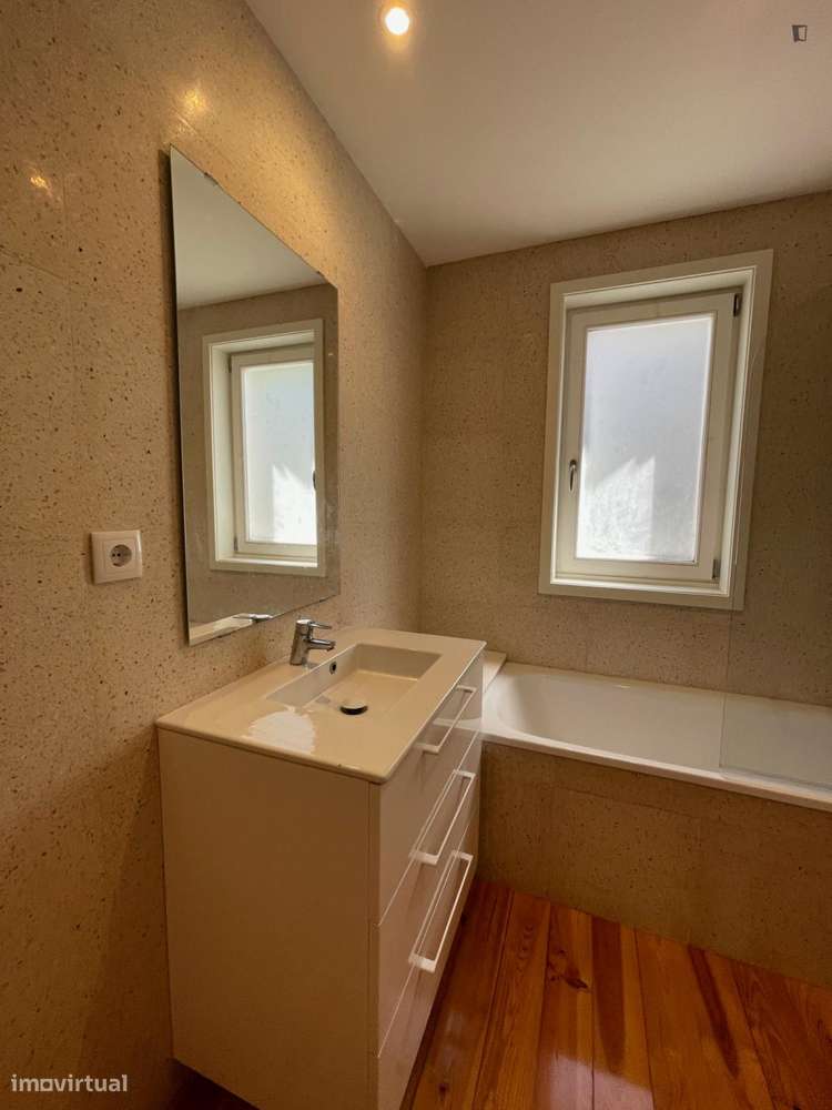 Apartamento com 1 quartos - localizado em Massarelos Porto - Grande imagem: 5/15