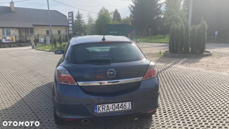 Opel Astra III GTC 1.6 Sport - 7