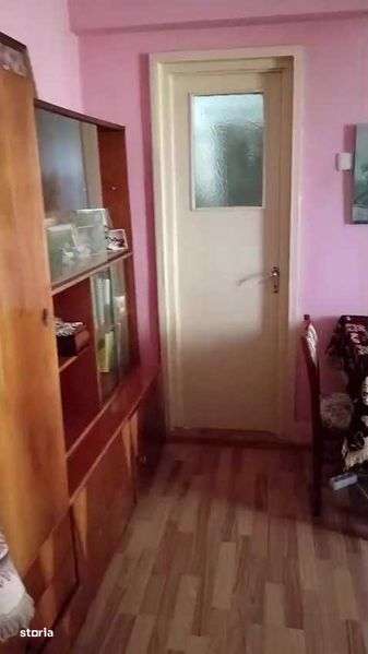 apartament de vanzare - Imagine principală: 5/6