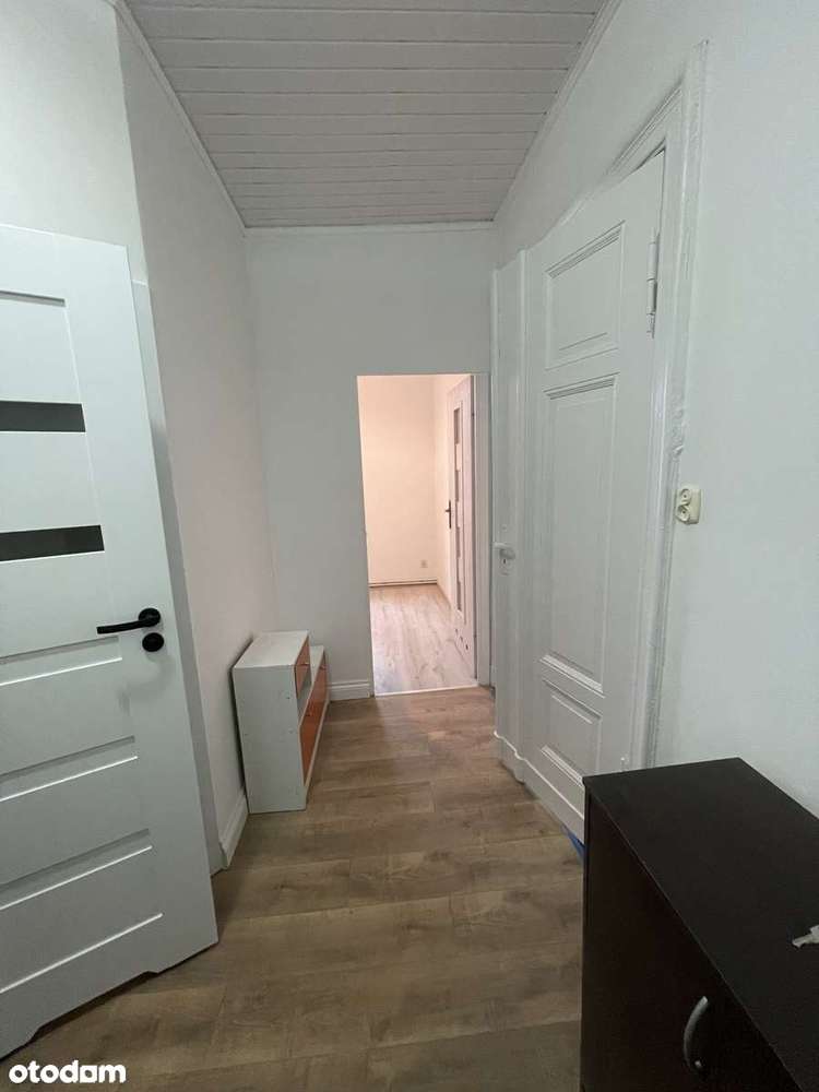 Na Stały Pobyt. 1 pokój, osobna kuchnia - Pełny obrazek: 3/8