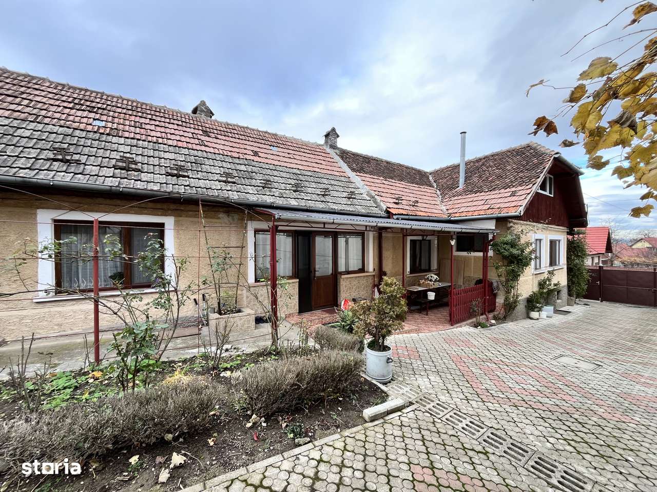 Casa individuala 140mp, teren 1555 mp, Sacele.-5