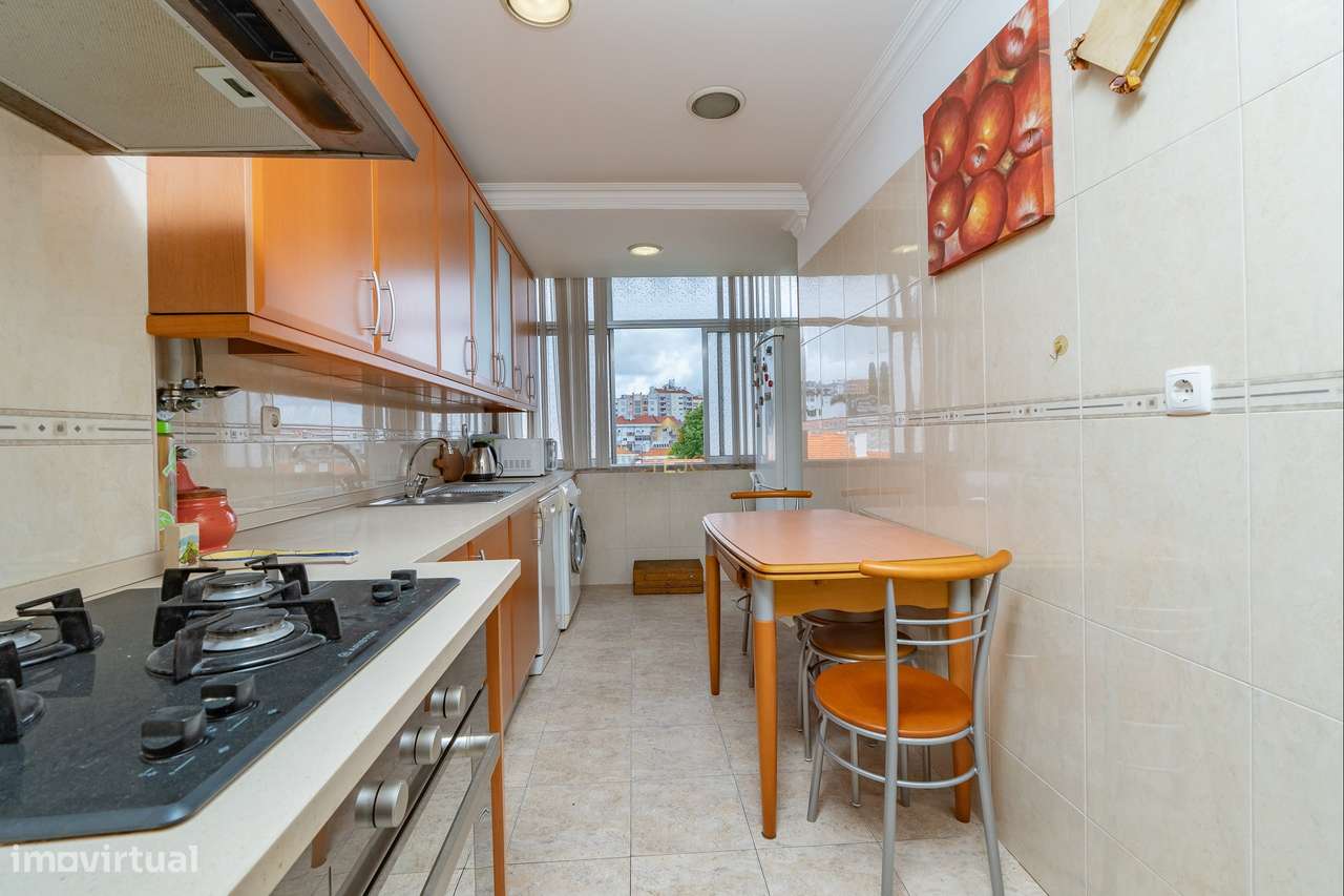 Apartamento T3 Odivelas central-13