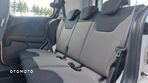 Ford Tourneo Courier - 16