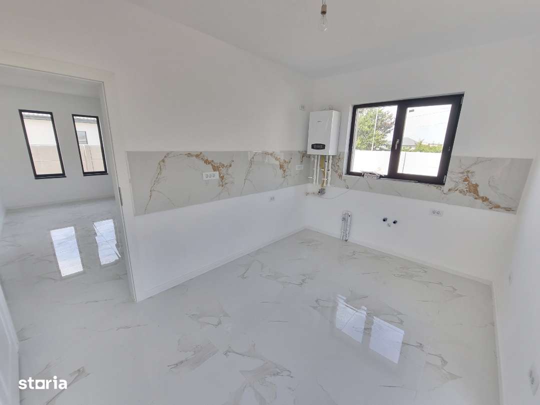 Casă Parter+Pod de Vânzare Bragadiru, 4 Camere, Utilități Complete - Imagine principală: 4/17