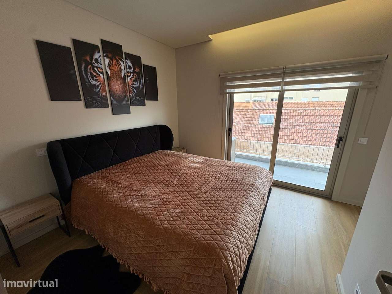 T1 como novo c/ 2 varandas, garagem e totalmente equipado - Ramalde - Grande imagem: 4/10