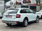 Skoda Octavia Combi 2.0 TDI 4x4 DSG Scout - 4