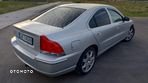 Volvo S60 2.4D5 Kinetic - 3