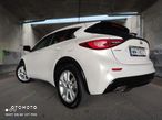 Infiniti Q30 1.6t Premium Tech Gallery White - 2