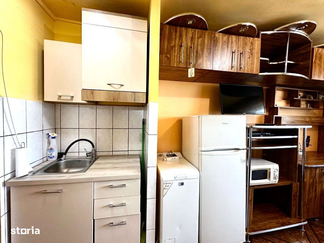 Garsoniera , etaj 1/4 - Zona Stadion-3