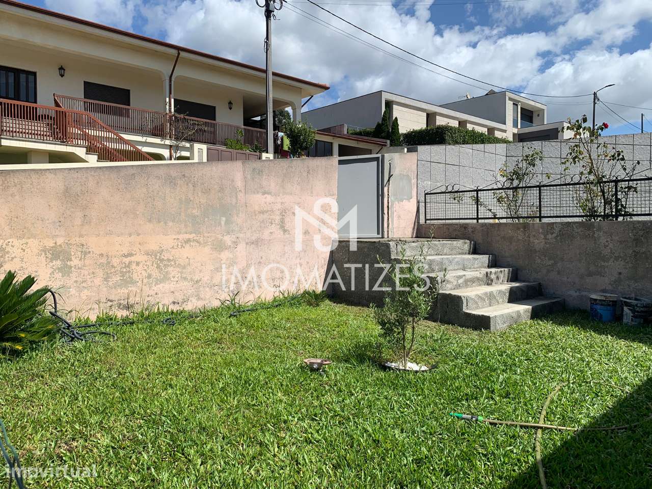 Moradia T5 em Remodelação na Trofa - Zona da Abelheira-4