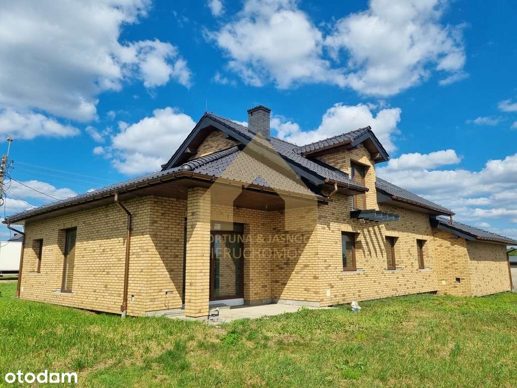 Lokal mieszkalny z garażem o pow. 194 m2 + ogród-12