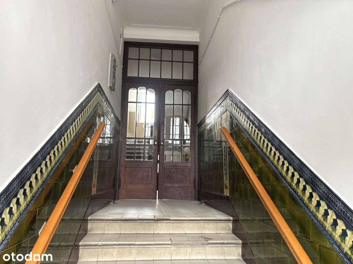 Mieszkanie dwupokojowe w zadbanej kamienicy!-5