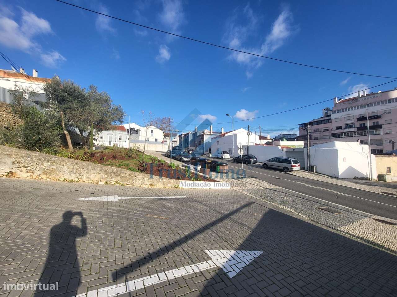 V2 estimada na Agualva a 5 minutos da estação de comboios.-24