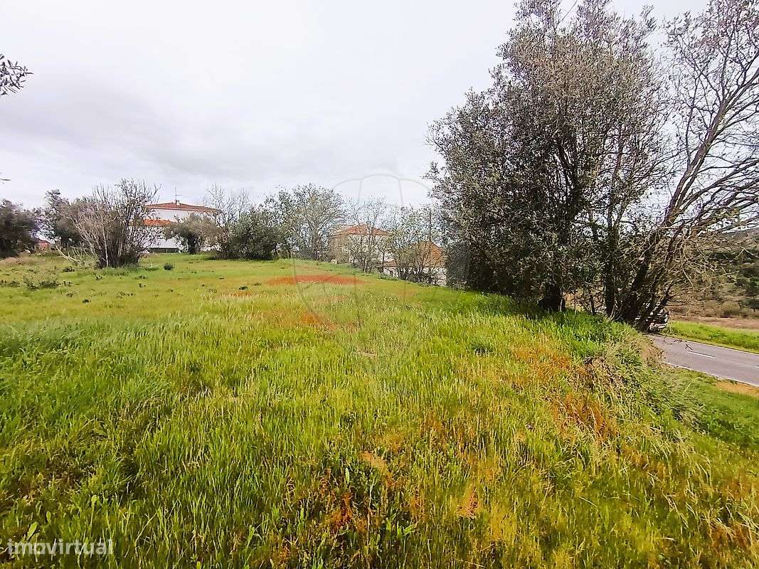 Terreno  para venda - Grande imagem: 2/5