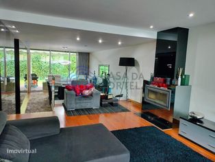 Excelente Moradia T4(02 Suites) em Condomínio Canidelo - Vila Nova de
