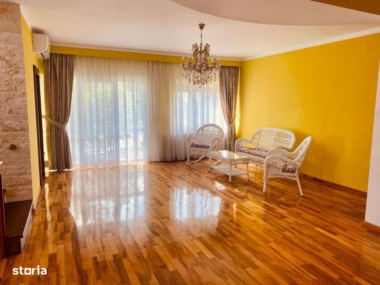 Vila Individuala Deosebita/9 Camere - Imagine principală: 4/20