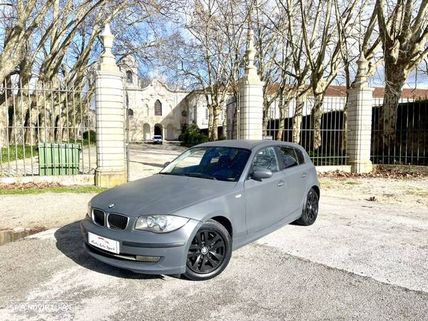 BMW 118 d - 1