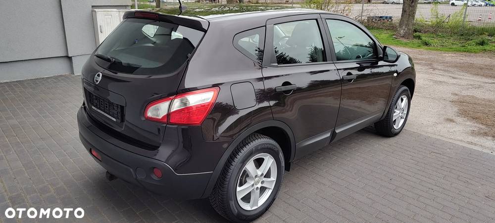 Nissan Qashqai 2.0 4x4 visia - 7