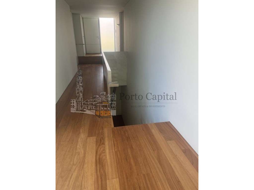 MORADIA T6 QUINTA AMARELA ANTAS - Grande imagem: 4/57