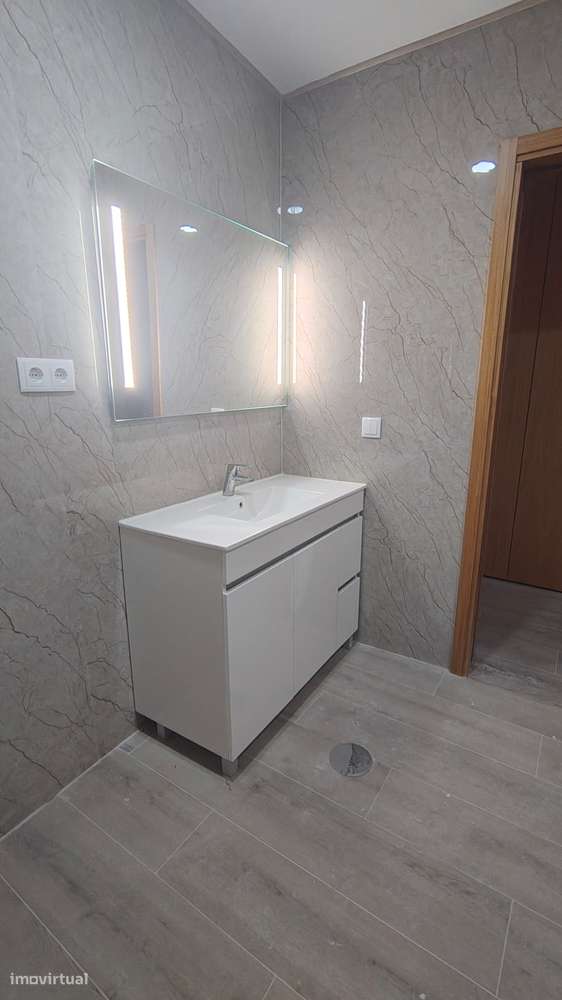 T1 PARA ARRENDAMENTO JUNTO DO PARQUE DA LAVANDEIRA - Grande imagem: 5/9